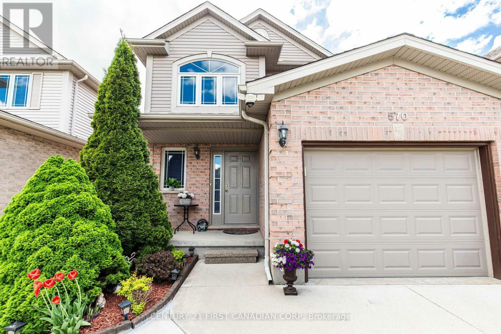 Property Photo: 570 Cuthbert Circle ON N6M 1K6