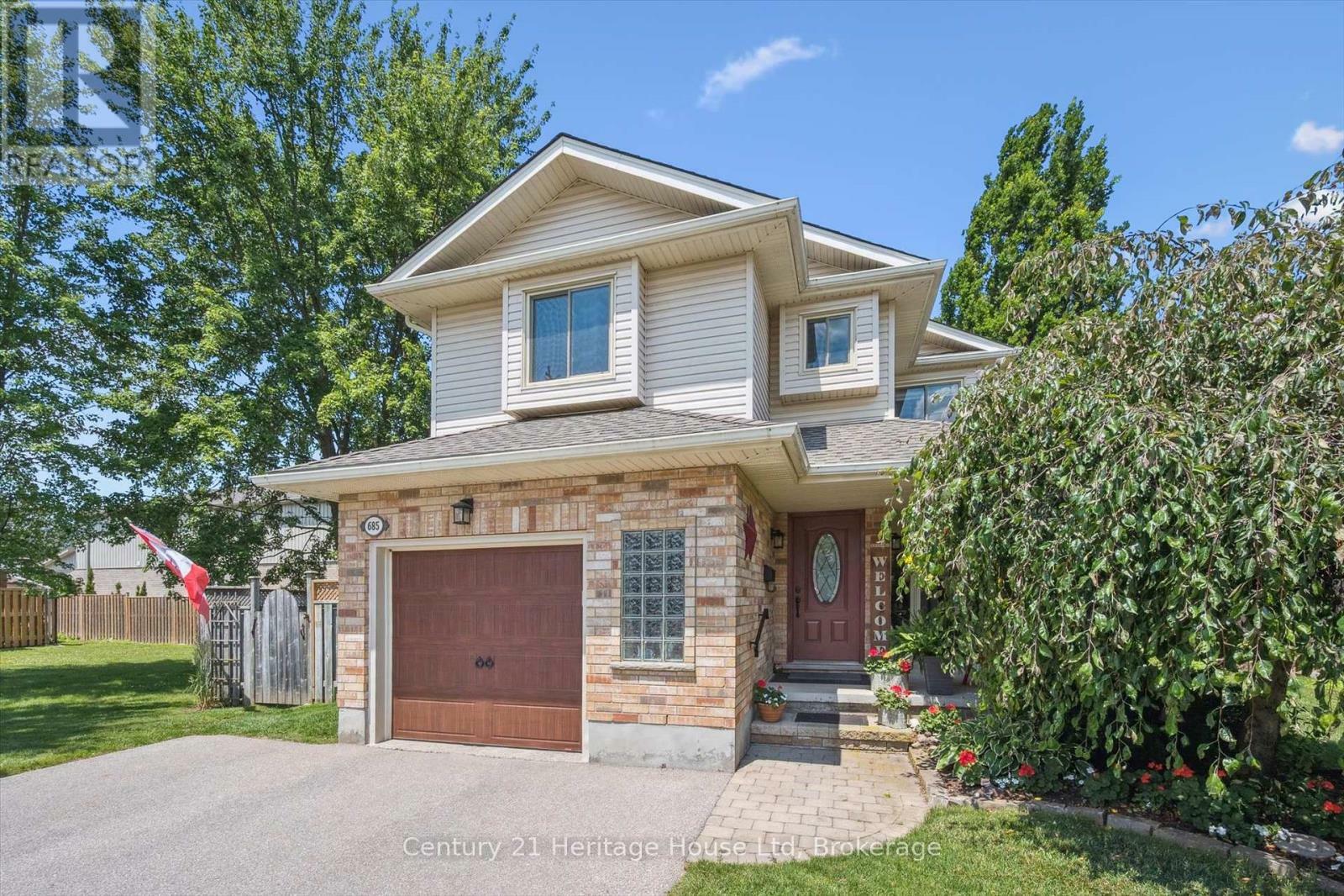 Photo de la propriété: 685 Willow Road ON N1H 8K2