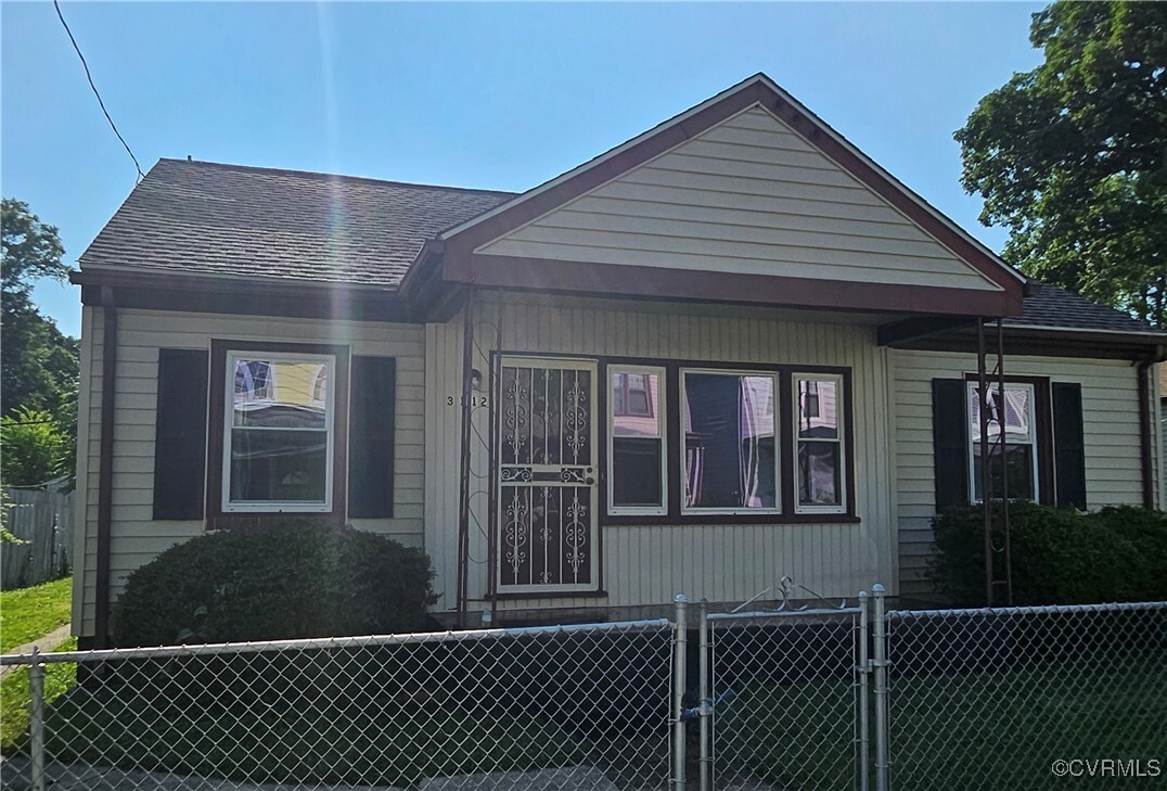 Property Photo: 3112 Letcher Avenue VA 23222