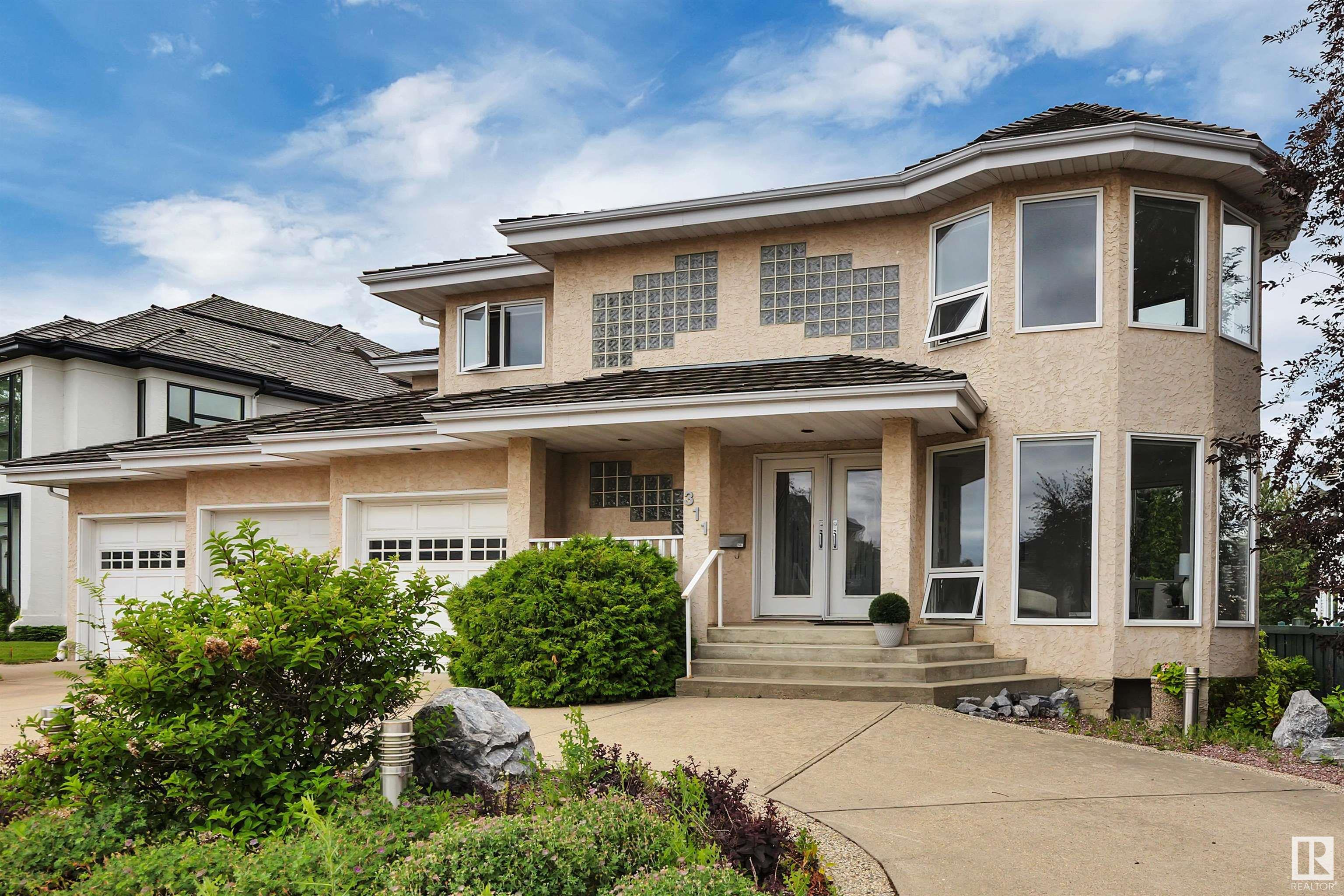 Property Photo:  311 Ferris Way NW  AB T6R 2C8 