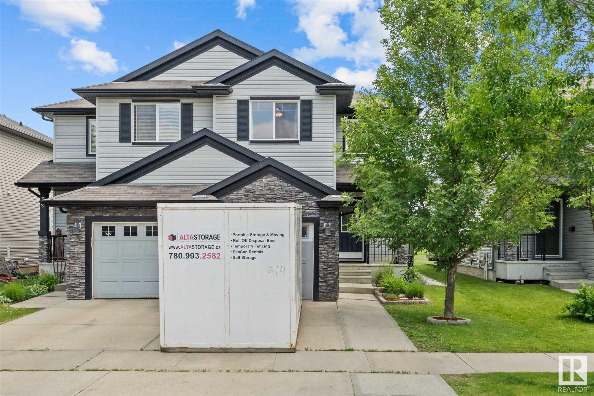 24 Wellington Place  Fort Saskatchewan AB T8L 0G2 photo