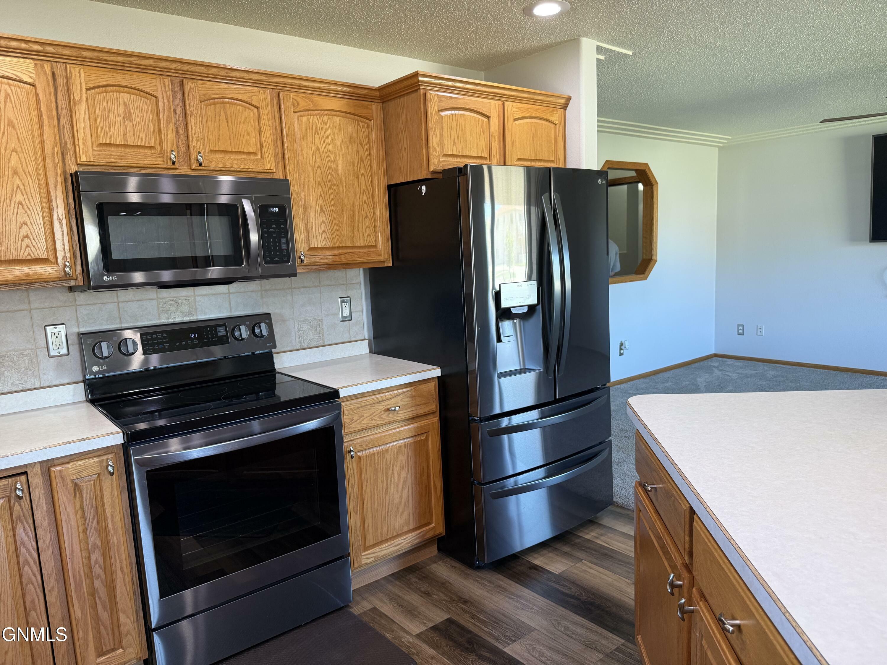 Property Photo: 883 San Angelo Drive 1 ND 58504
