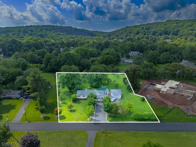 23 Sneider Rd  Warren Twp. NJ 07059 photo