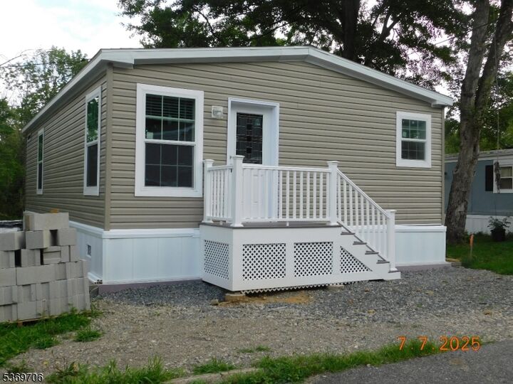 78 Back St  Oxford Twp. NJ 07863 photo