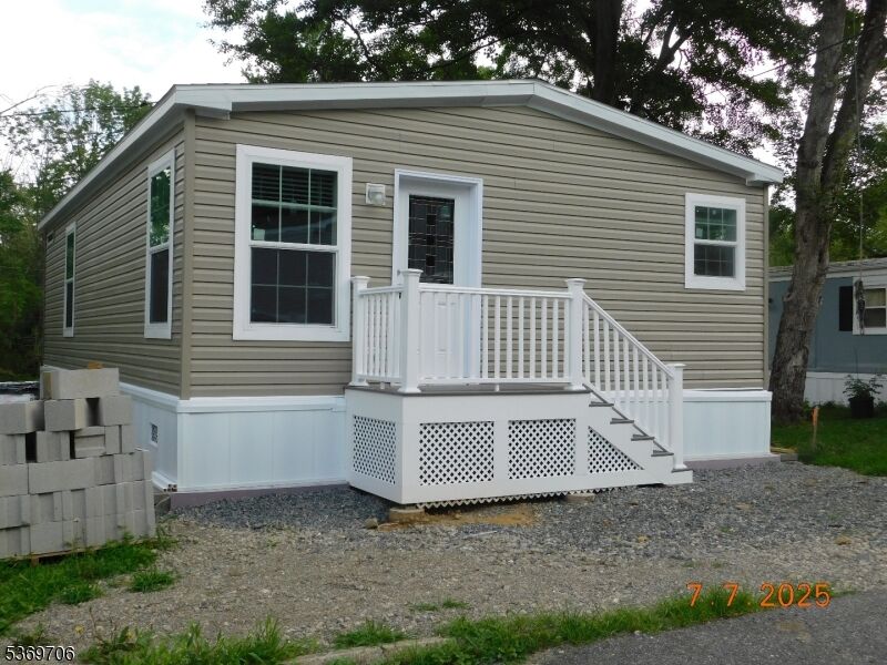 Property Photo:  78 Back St  NJ 07863 