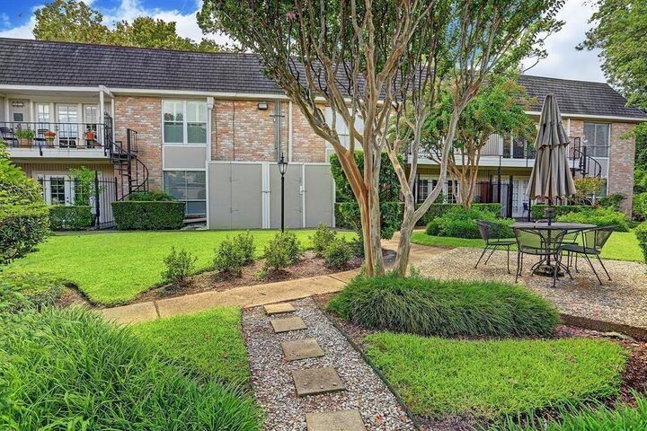 Property Photo:  2238 S Piney Point  Road 108  TX 77063 