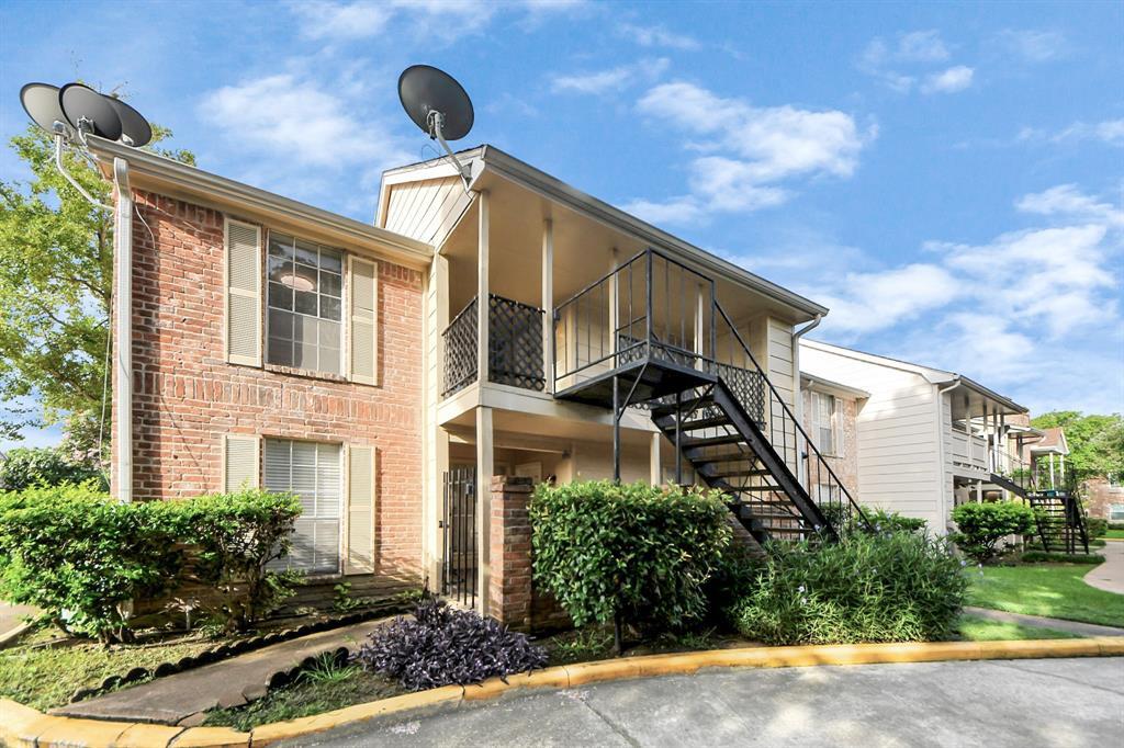 Property Photo:  2800 Jeanetta Street 1606  TX 77063 