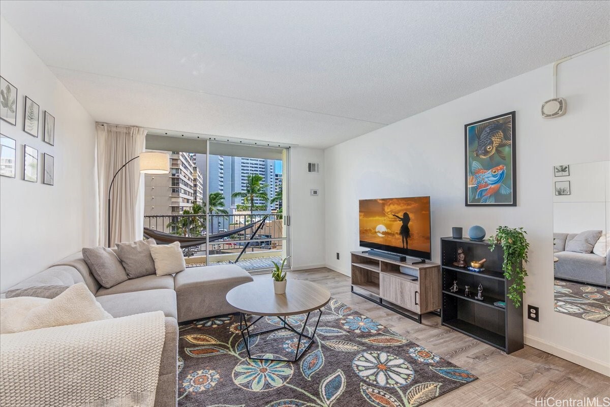 Property Photo: 400 Hobron Lane 603 HI 96815