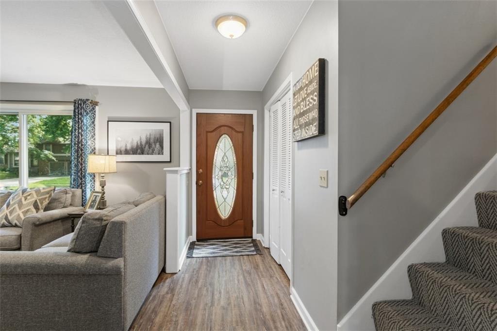 Property Photo:  604 SE Richardson Place  MO 64063 