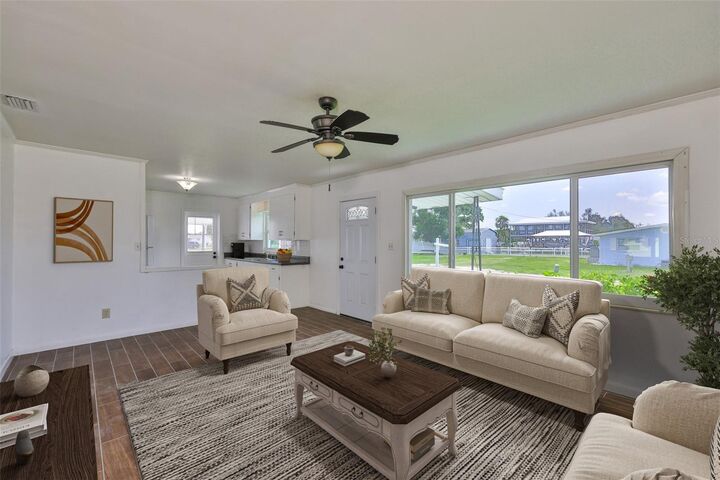 Property Photo:  106 W North Branch Road  FL 33570 