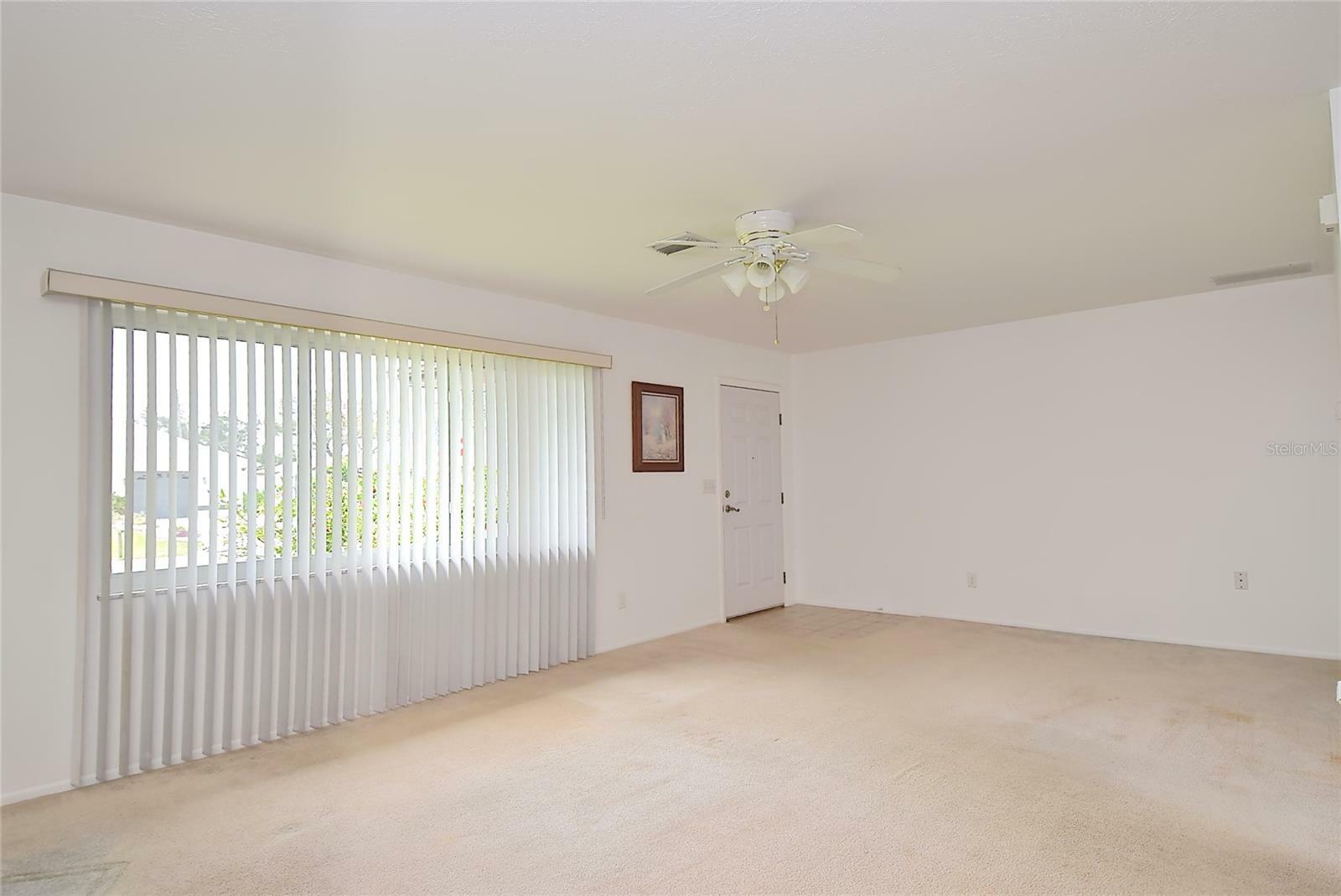 Property Photo: 1290 Leeward Road FL 34293