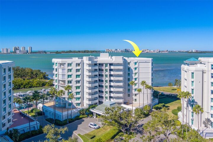 Property Photo:  2 Seaside Lane 801  FL 33756 