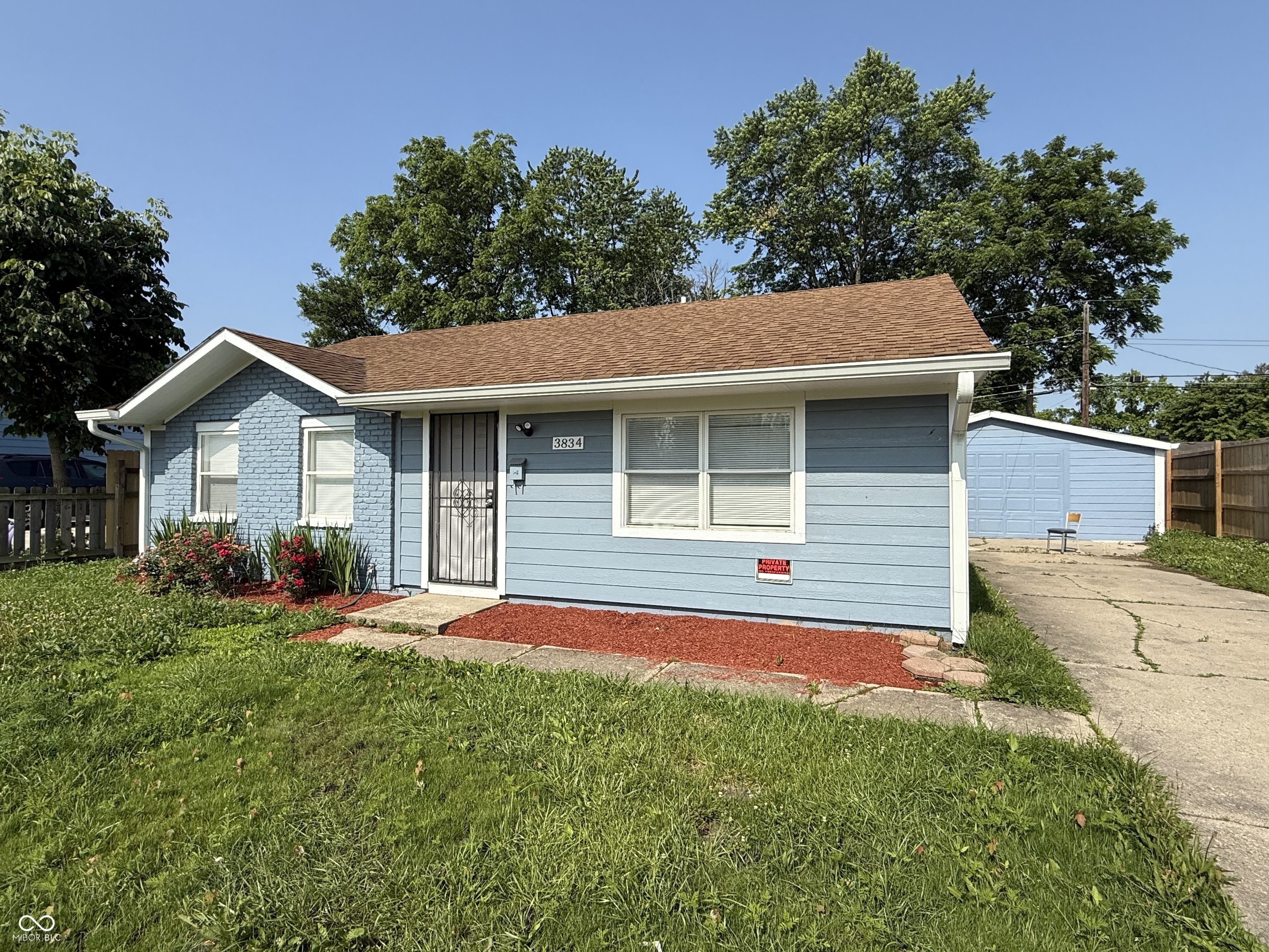 Property Photo: 3834 N Mitthoefer Road IN 46235