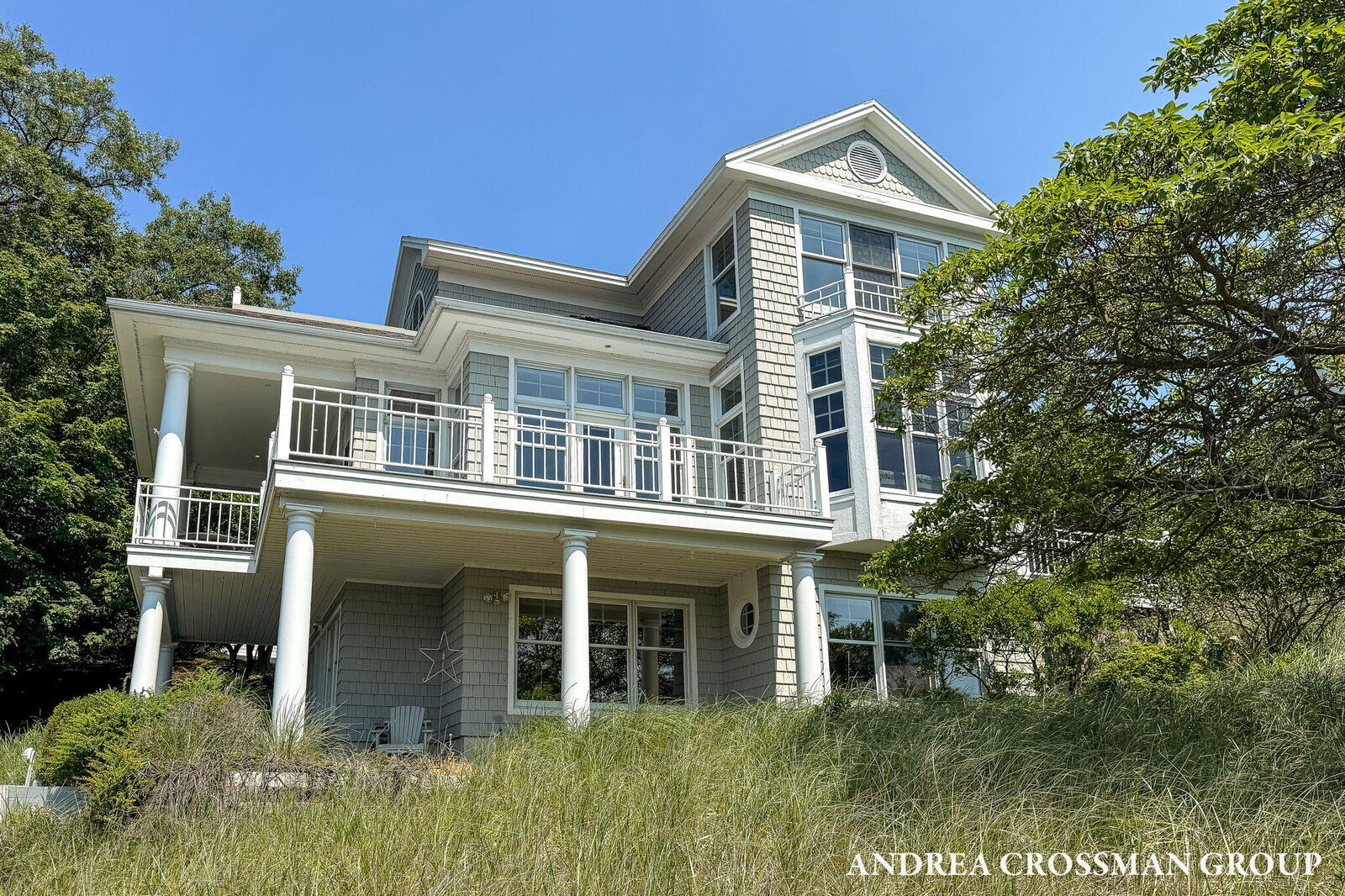 Property Photo: 873 Park Street MI 49453