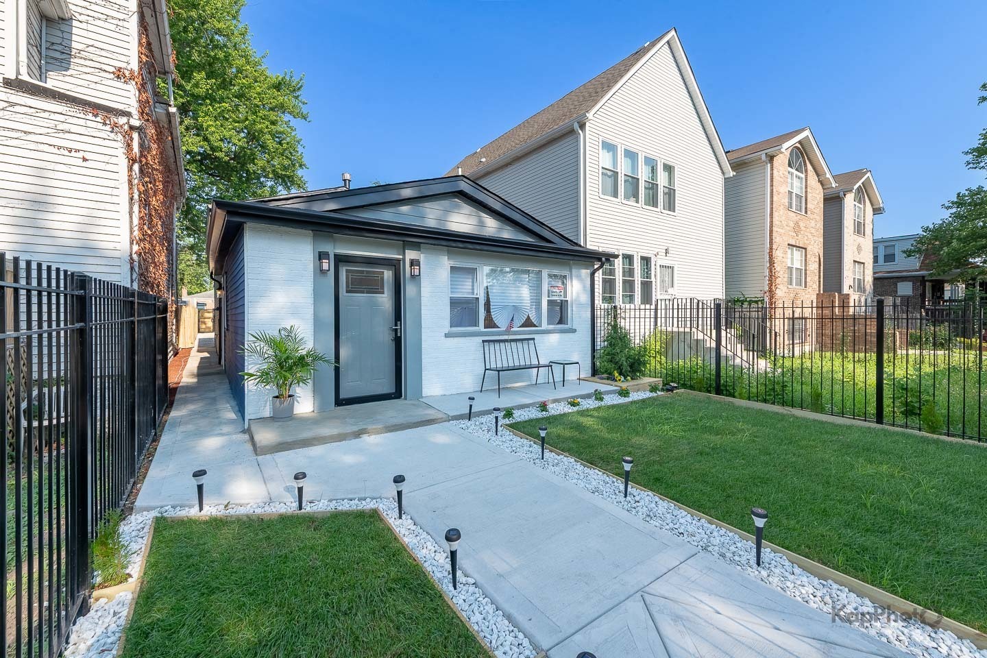 Property Photo: 9130 S Greenwood Avenue IL 60619