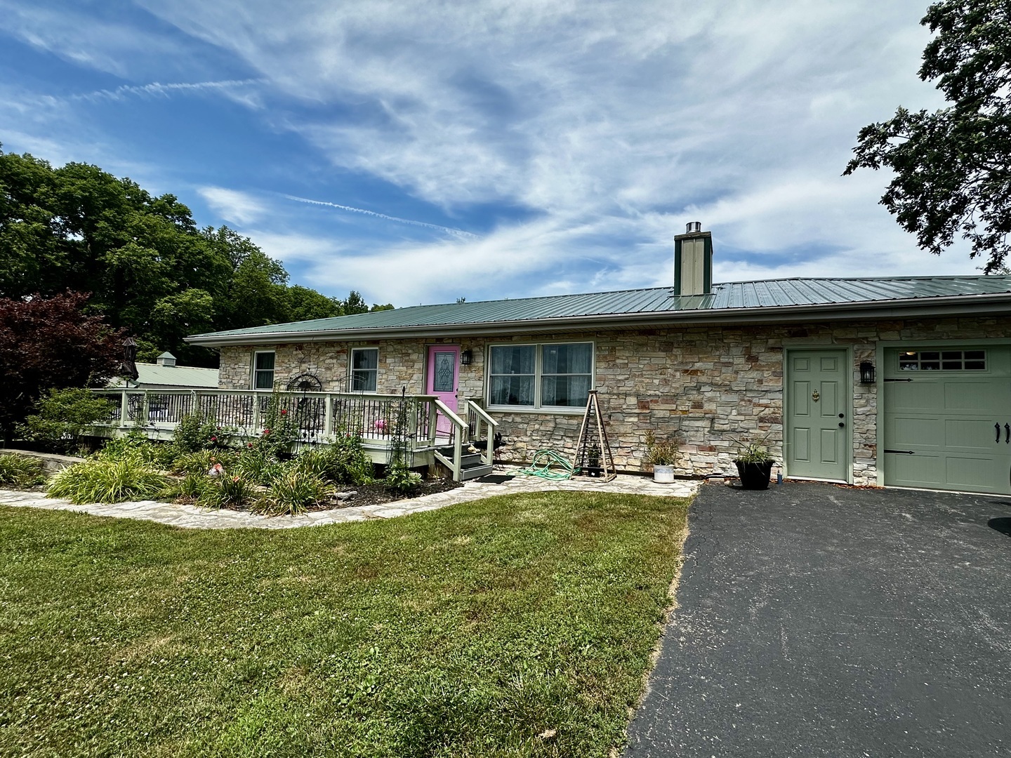 Property Photo: 6119 Little Galilee Road IL 61727