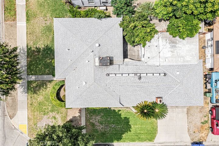Property Photo:  8723 Laurel Avenue  CA 90605 