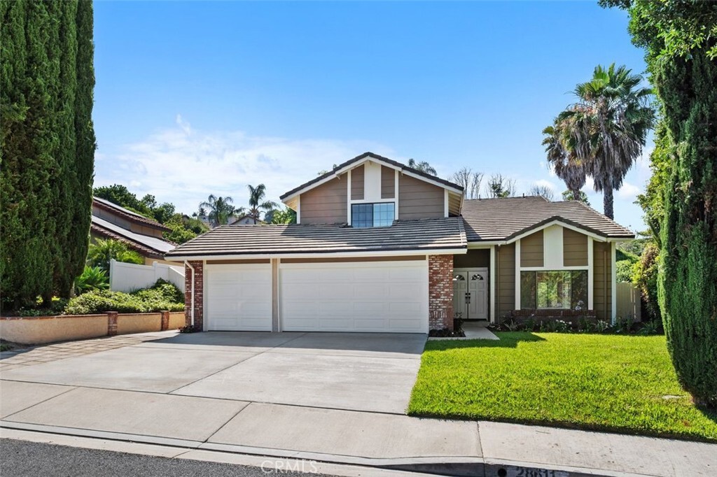 Property Photo:  28611 Avenida Del Caballo  CA 92677 