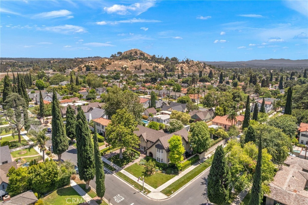 Property Photo: 3594 Castle Reagh Place CA 92506