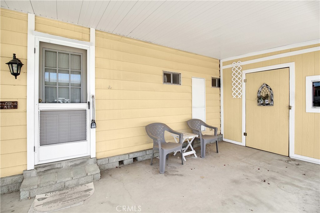 Property Photo: 1180 Camino Del Rancho CA 92543