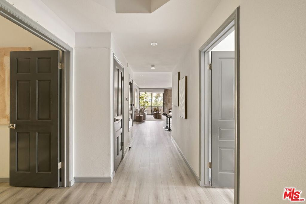 Property Photo: 10794 Wilkins Avenue 103 CA 90024