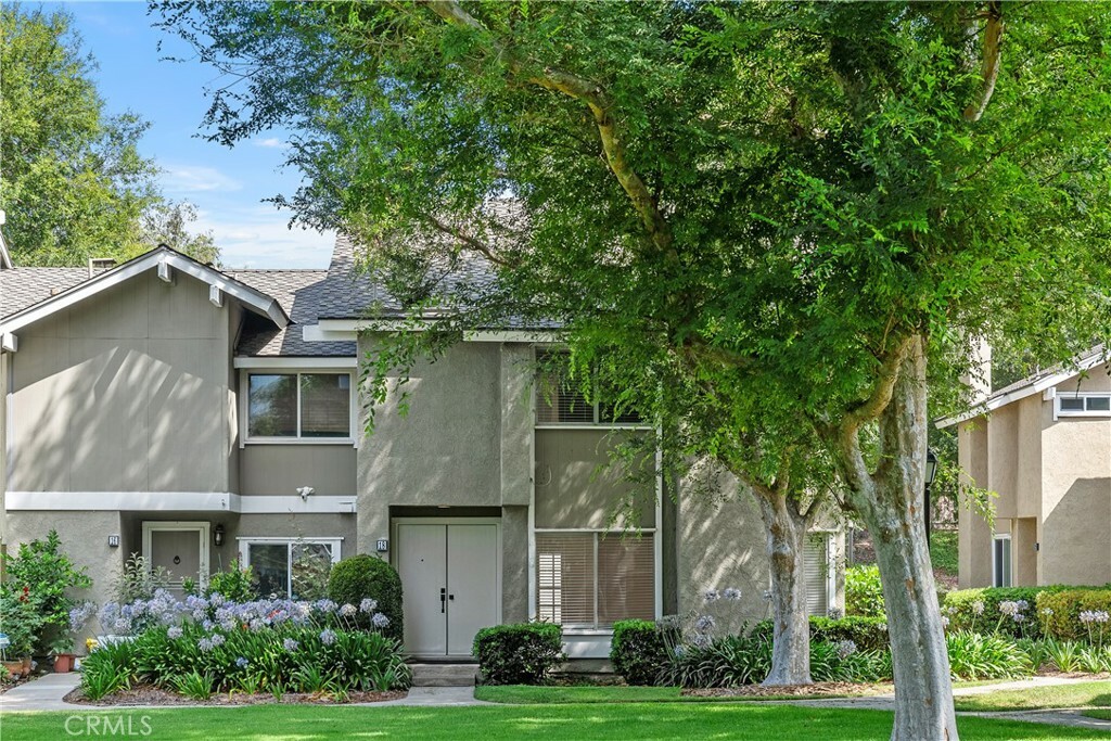 Property Photo: 18 Denver 71 CA 92604