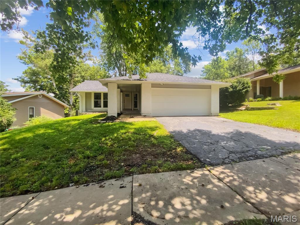 Property Photo: 2234 Arborview Drive MO 63043