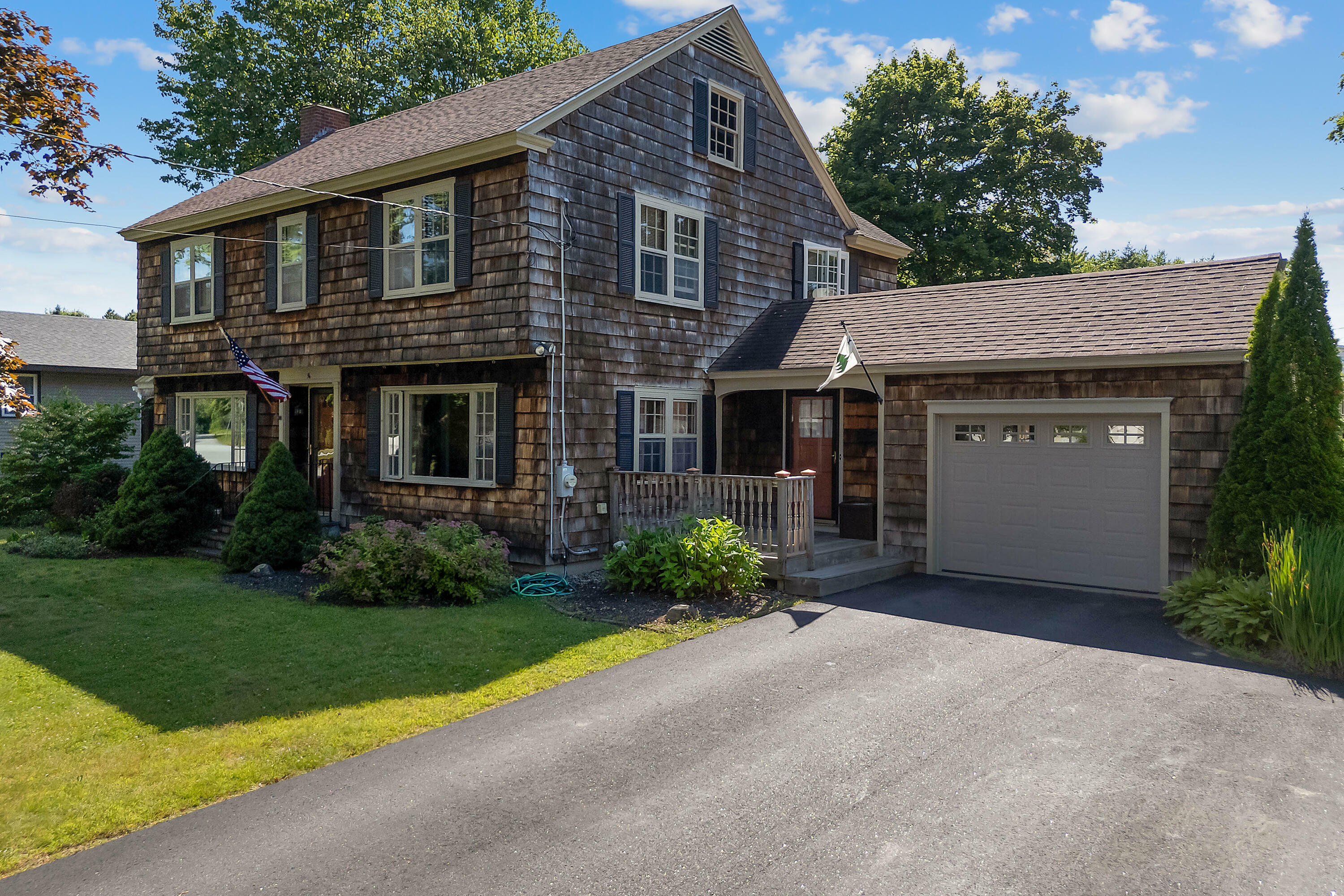 Property Photo: 36 Woodlawn Avenue ME 04210