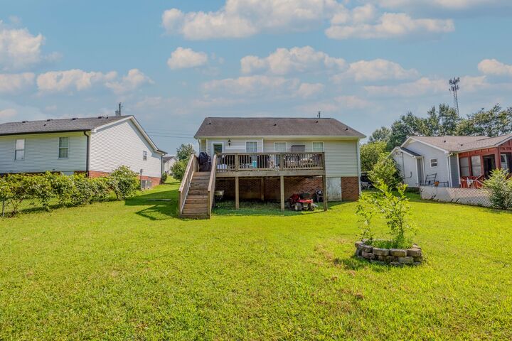 Property Photo: 117 Monarch Ln TN 37042