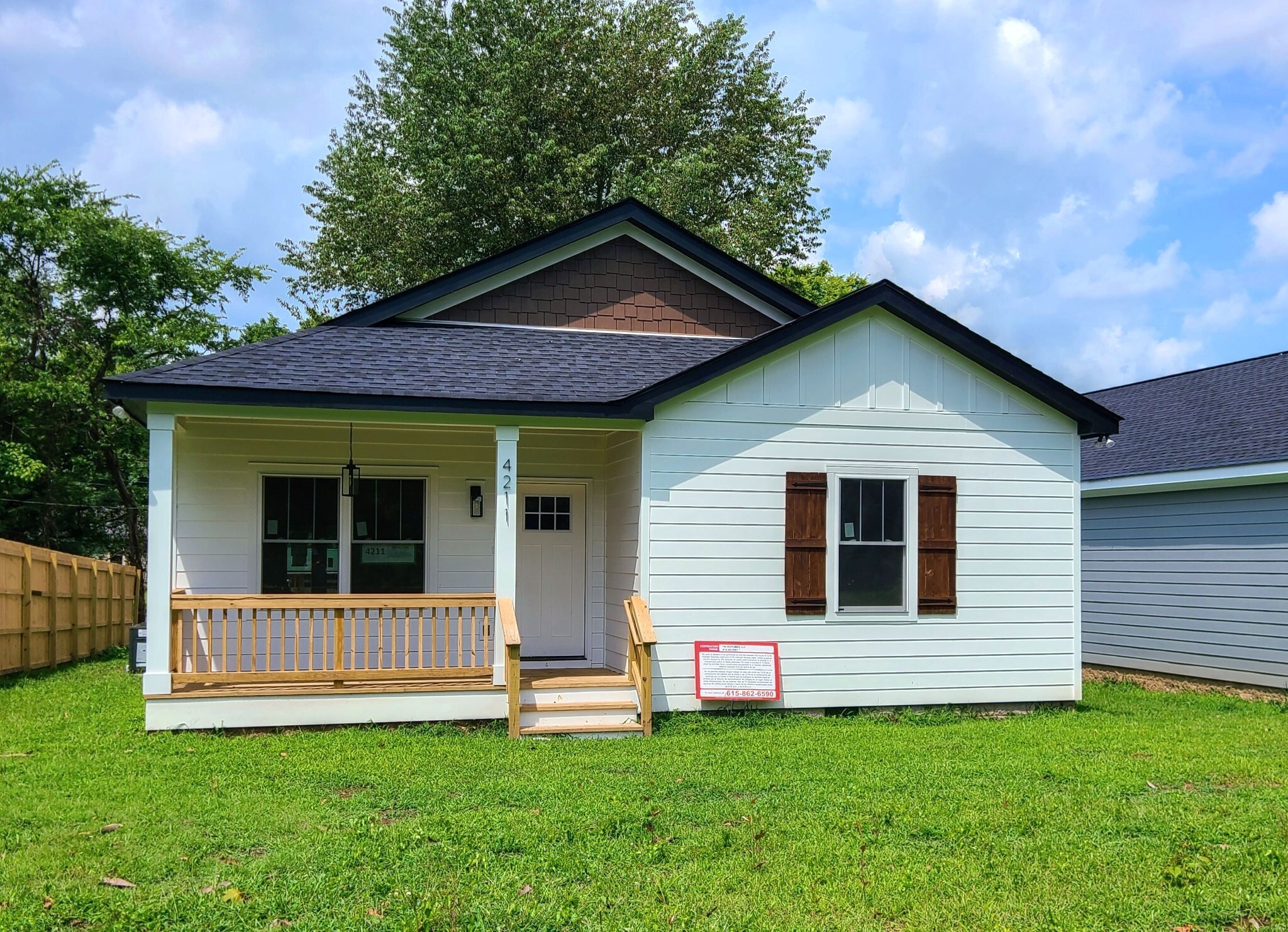 Property Photo: 4211 Woods St TN 37138