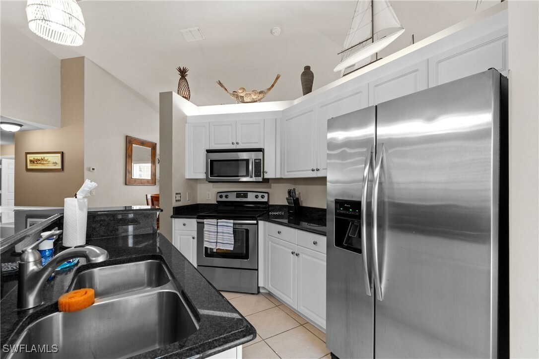 Property Photo: 1057 Silverstrand Drive FL 34110