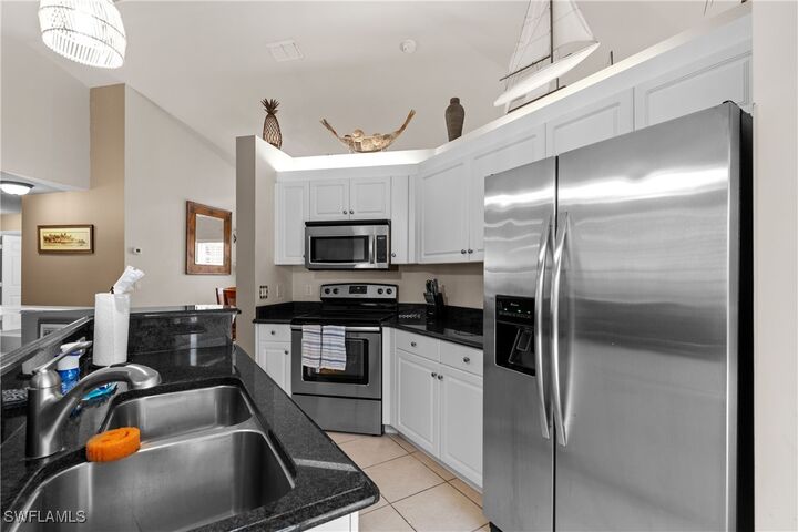 Property Photo:  1057 Silverstrand Drive  FL 34110