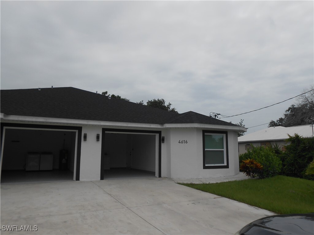 Property Photo: 4616/4618 15th Street SW FL 33973