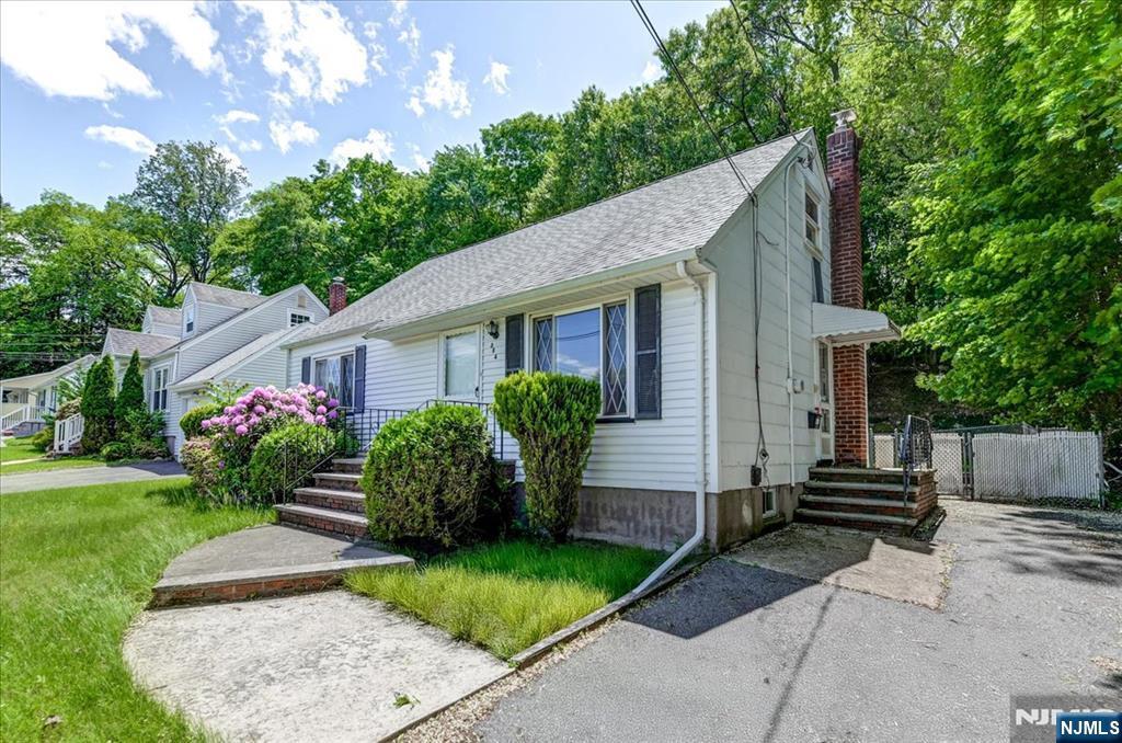 Property Photo: 584 Goffle Hill Road NJ 07506
