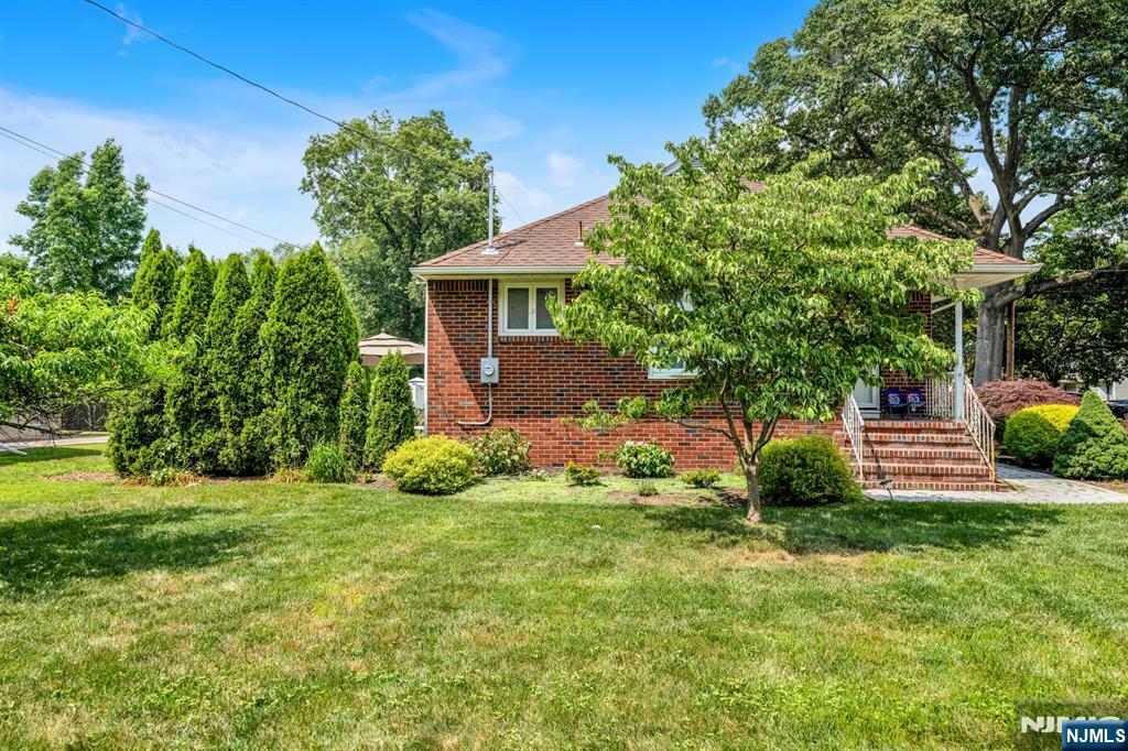Property Photo: 321 Henley Avenue NJ 07646