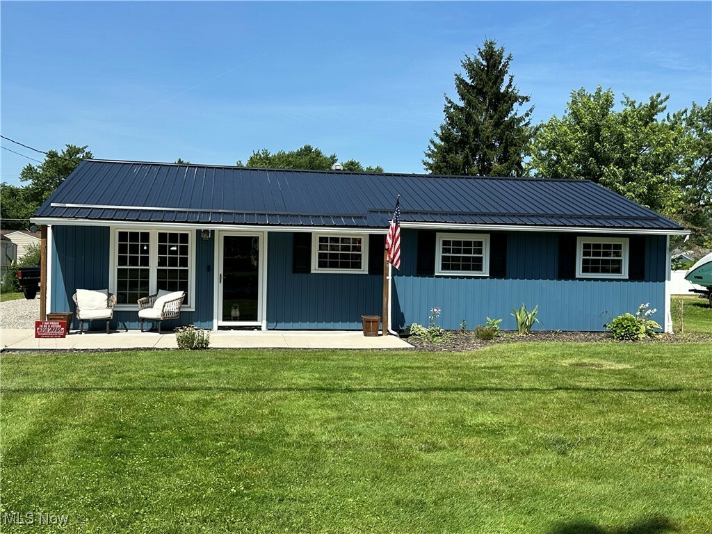 Property Photo: 10389 Wentworth Road OH 44241