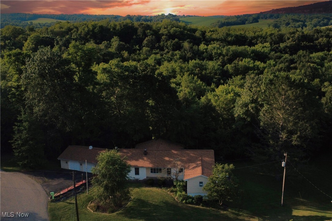 Property Photo: 300 Eastlawn Circle OH 43701