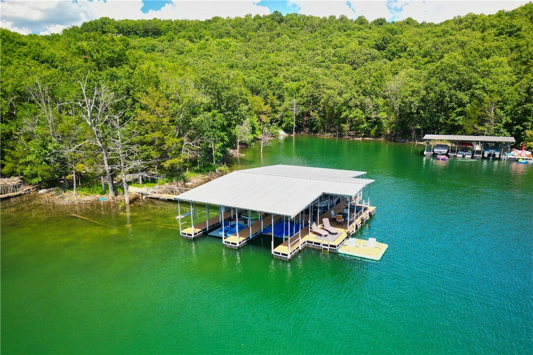 21035 Black Oak Drive  Garfield AR 72732 photo