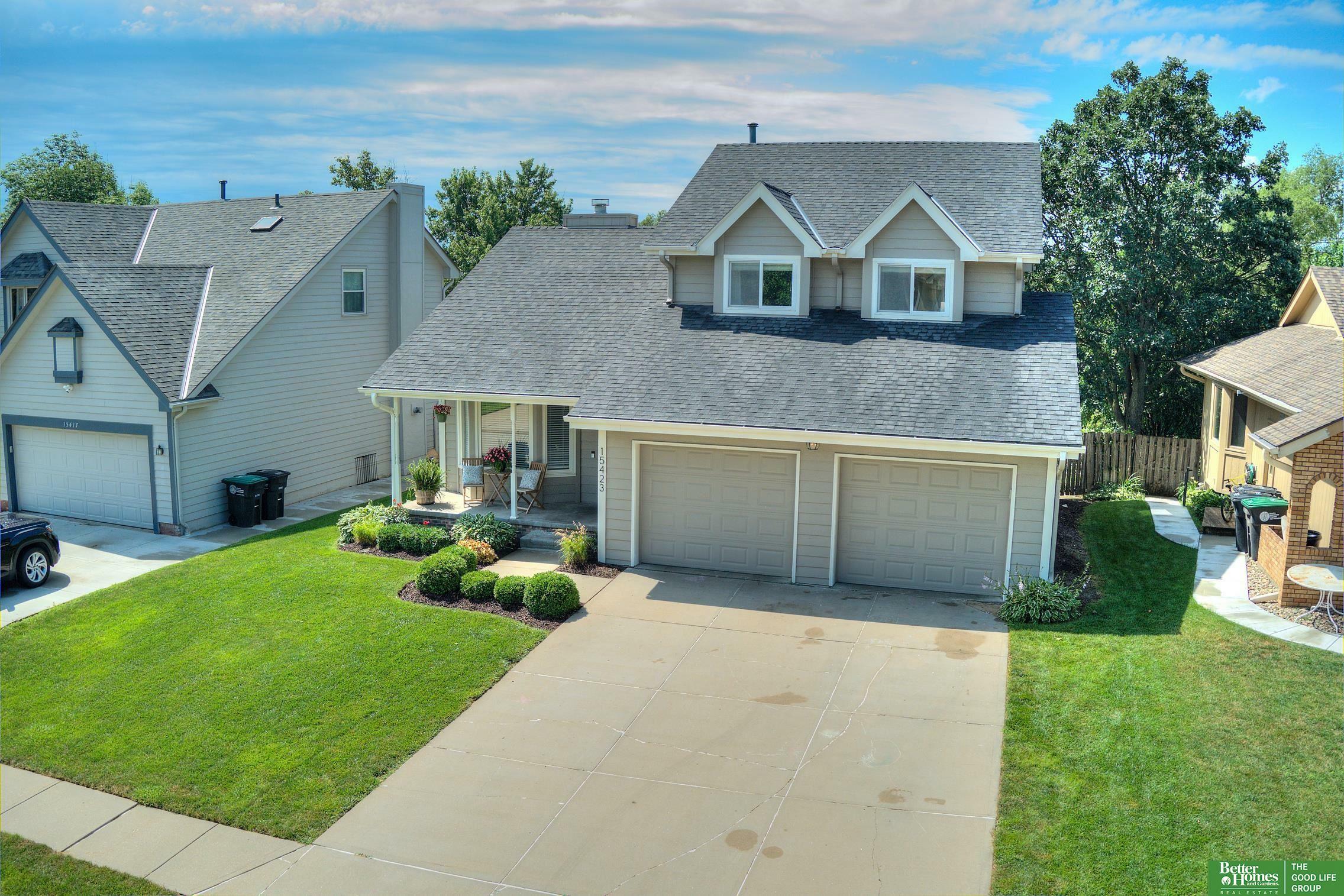 Property Photo: 15423 Howe Street NE 68144