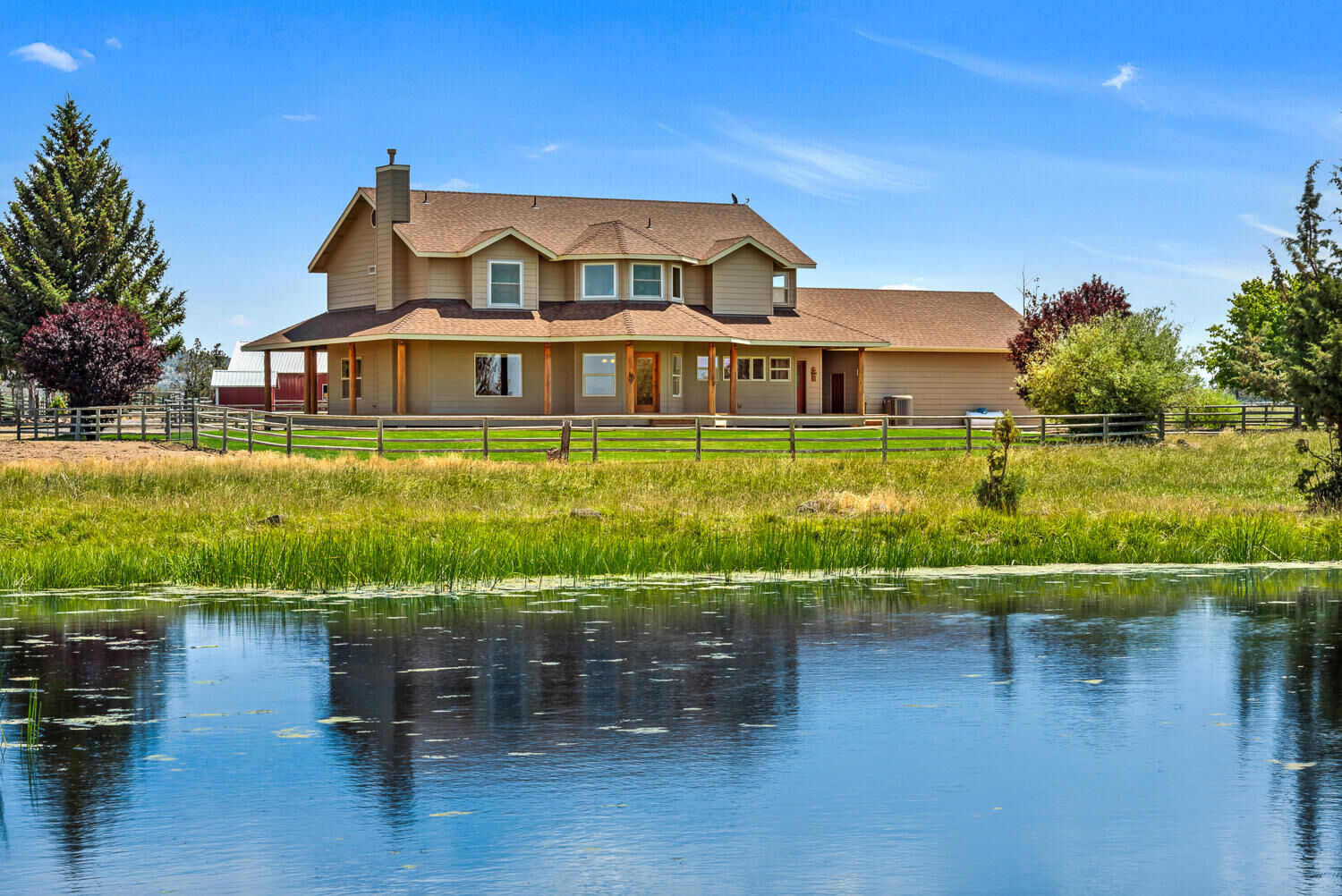 Property Photo: 10934 SW Fleming Road OR 97753