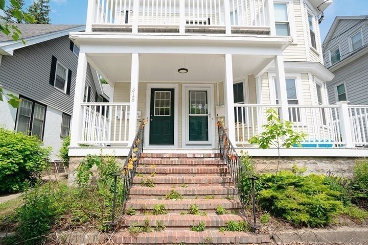 Property Photo:  315 Lafayette St 3  MA 01970 