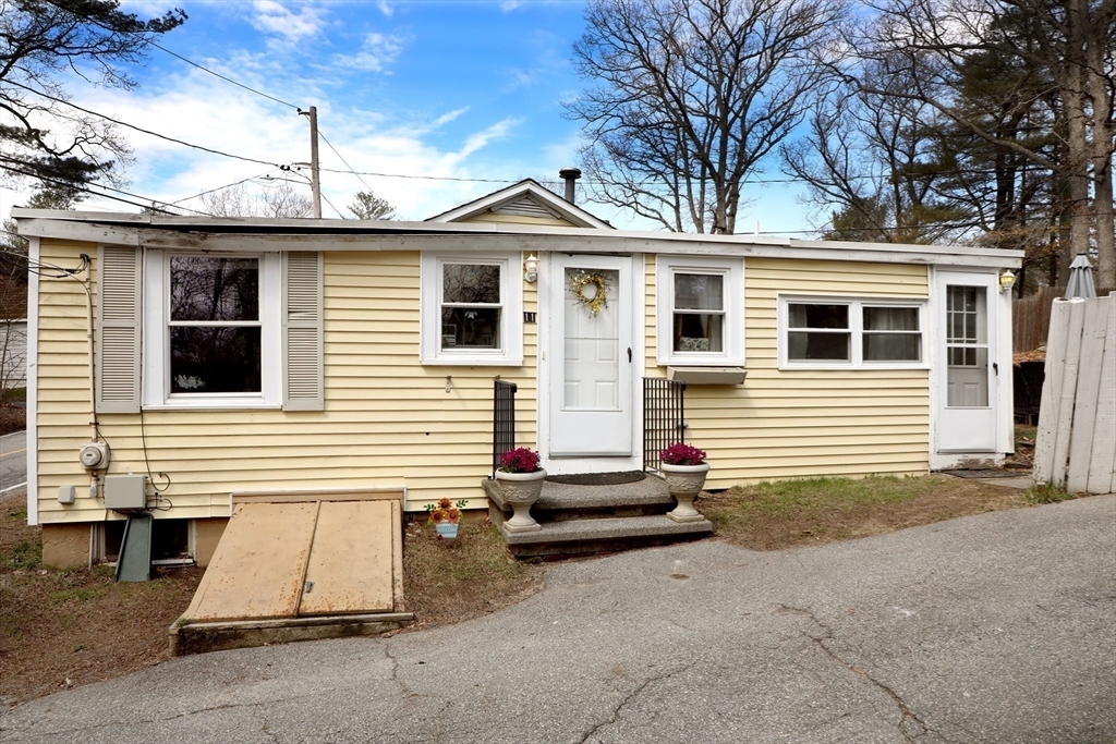 11 Old Andover Rd  North Reading MA 01864 photo