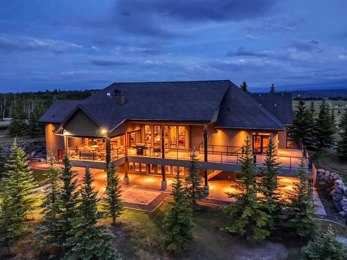 Property Photo: 264390 Forestry Trunk Road AB T4C 1B7