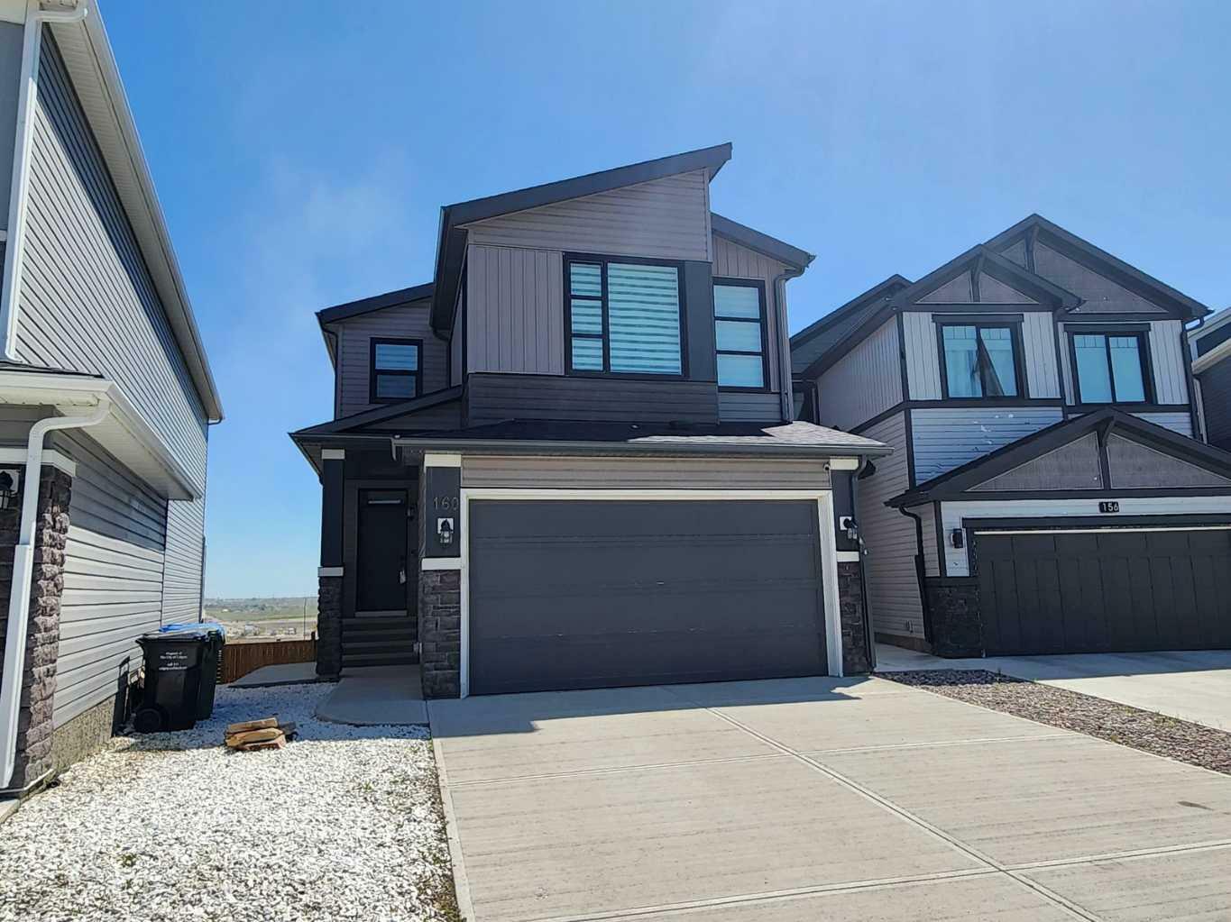 160 Howse Crescent NE  Calgary AB T3P 1L5 photo
