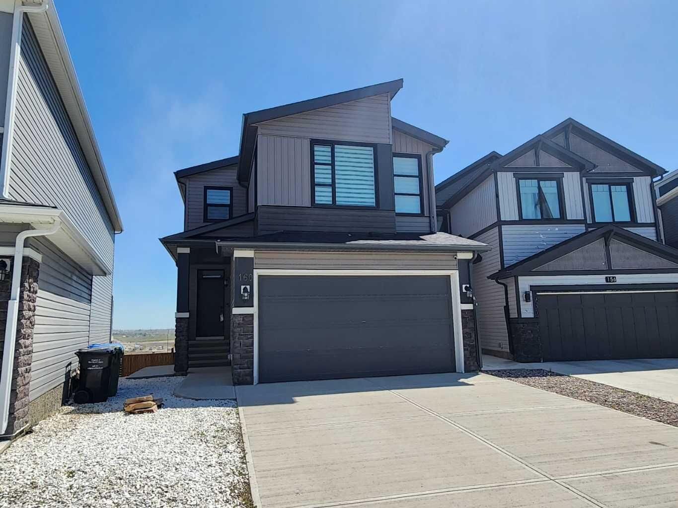 Property Photo:  160 Howse Crescent NE  AB T3P 1L5 