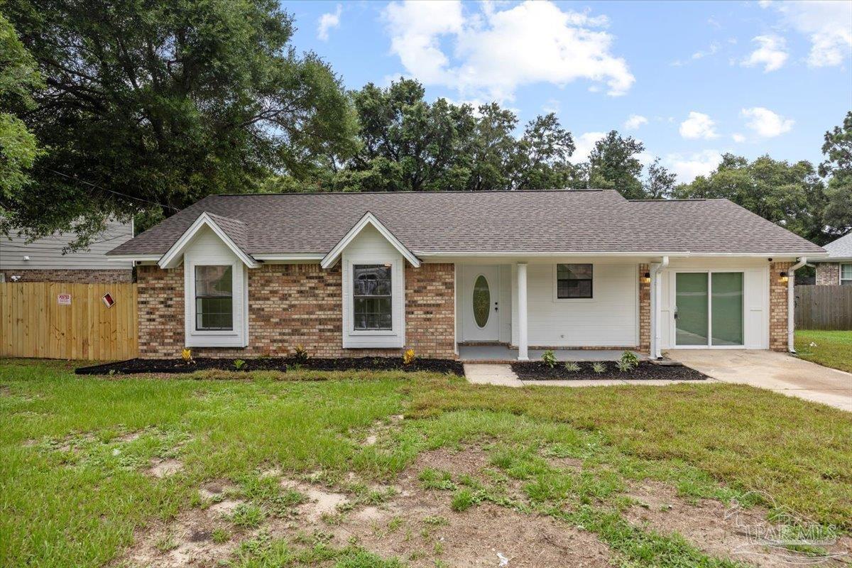 Property Photo: 6548 Memphis Ave FL 32526