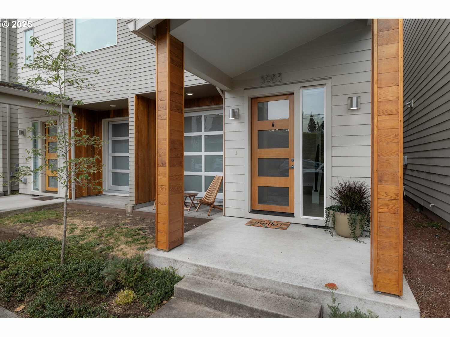 Property Photo: 5983 N Michigan Ave 3 OR 97217