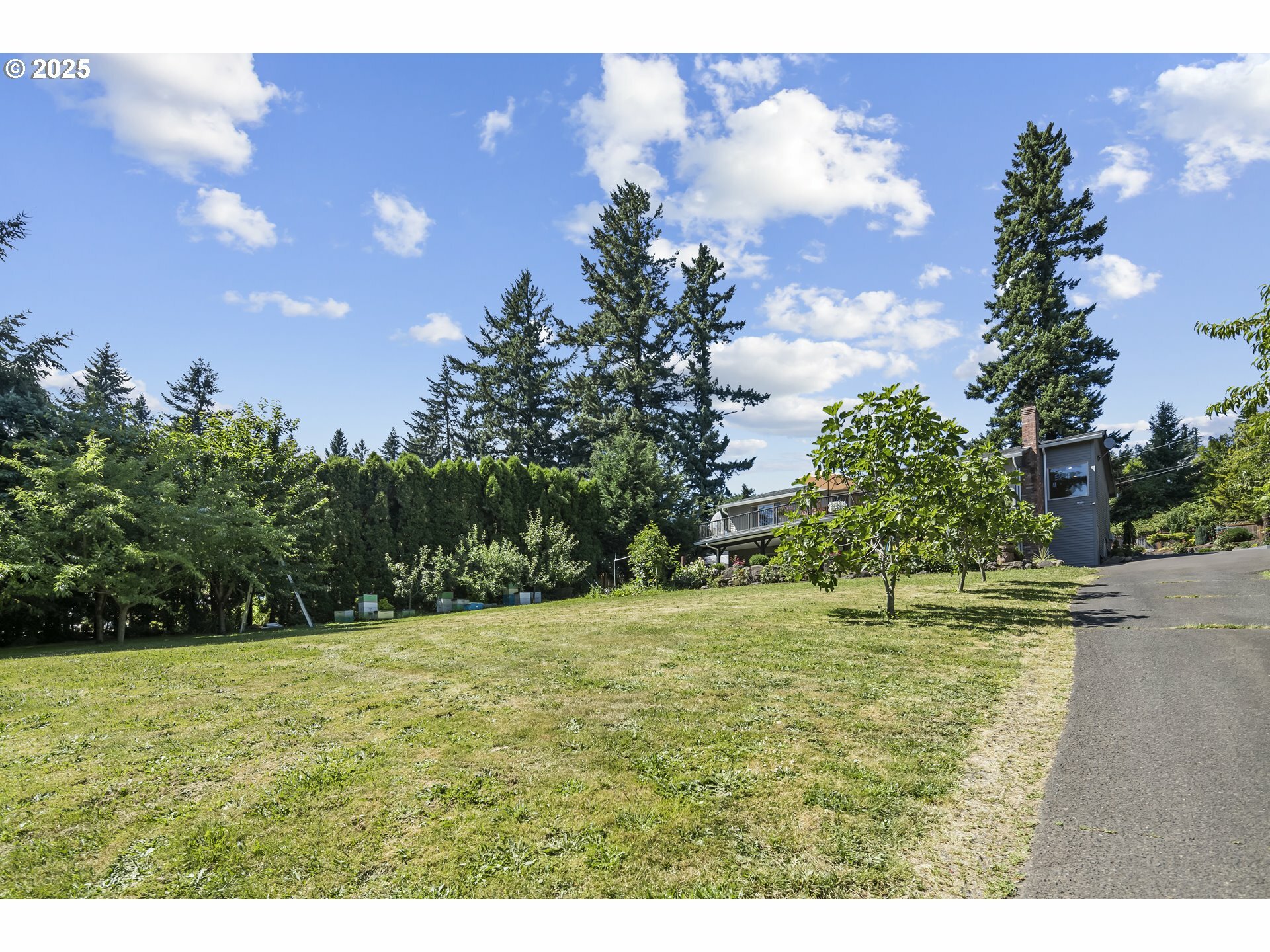 Property Photo: 11125 SE Vista View Ln OR 97086