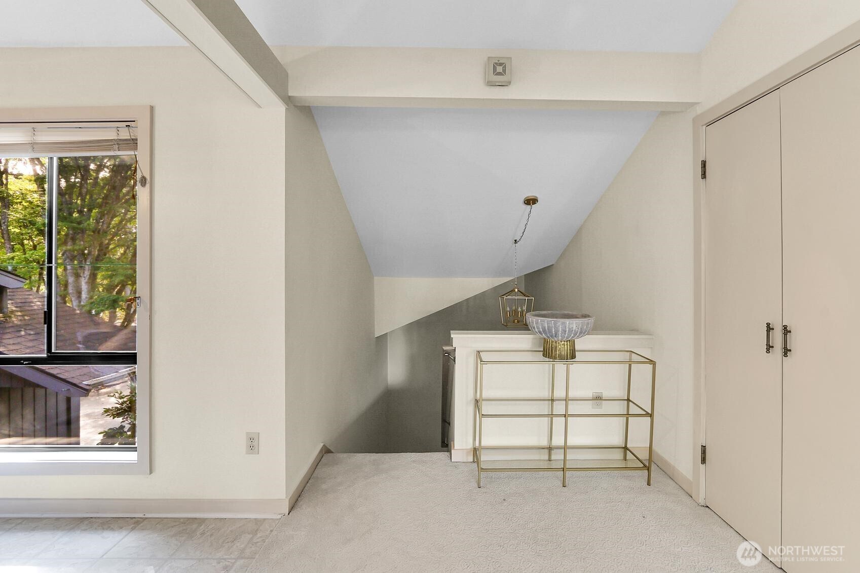 Property Photo:  1541 NE 143rd Street H5  WA 98125 