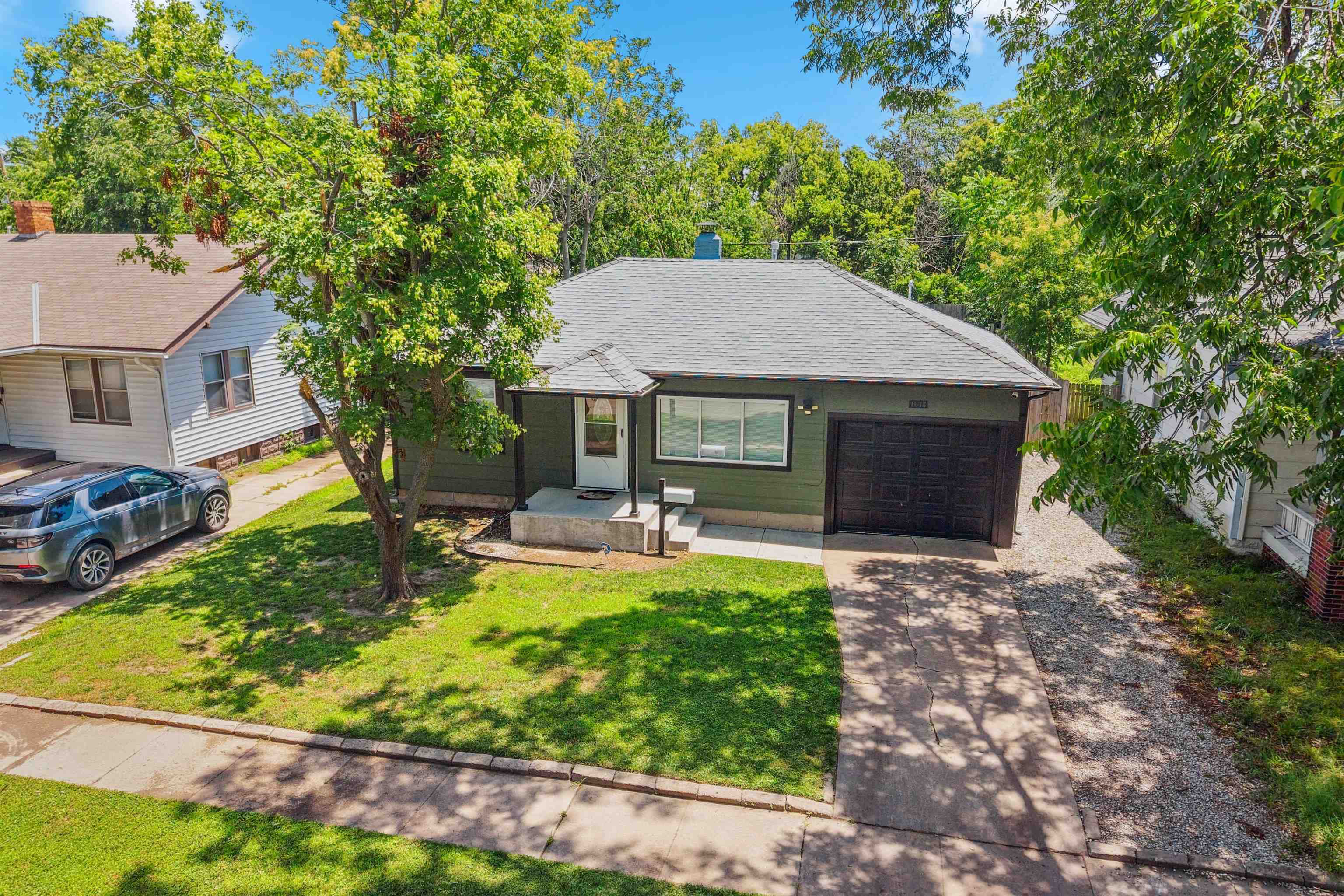 Property Photo: 1638 S Pattie Ave KS 67211